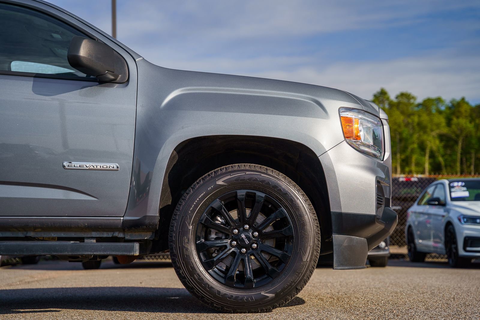 Used 2022 GMC Canyon Elevation Standard RWD image 9