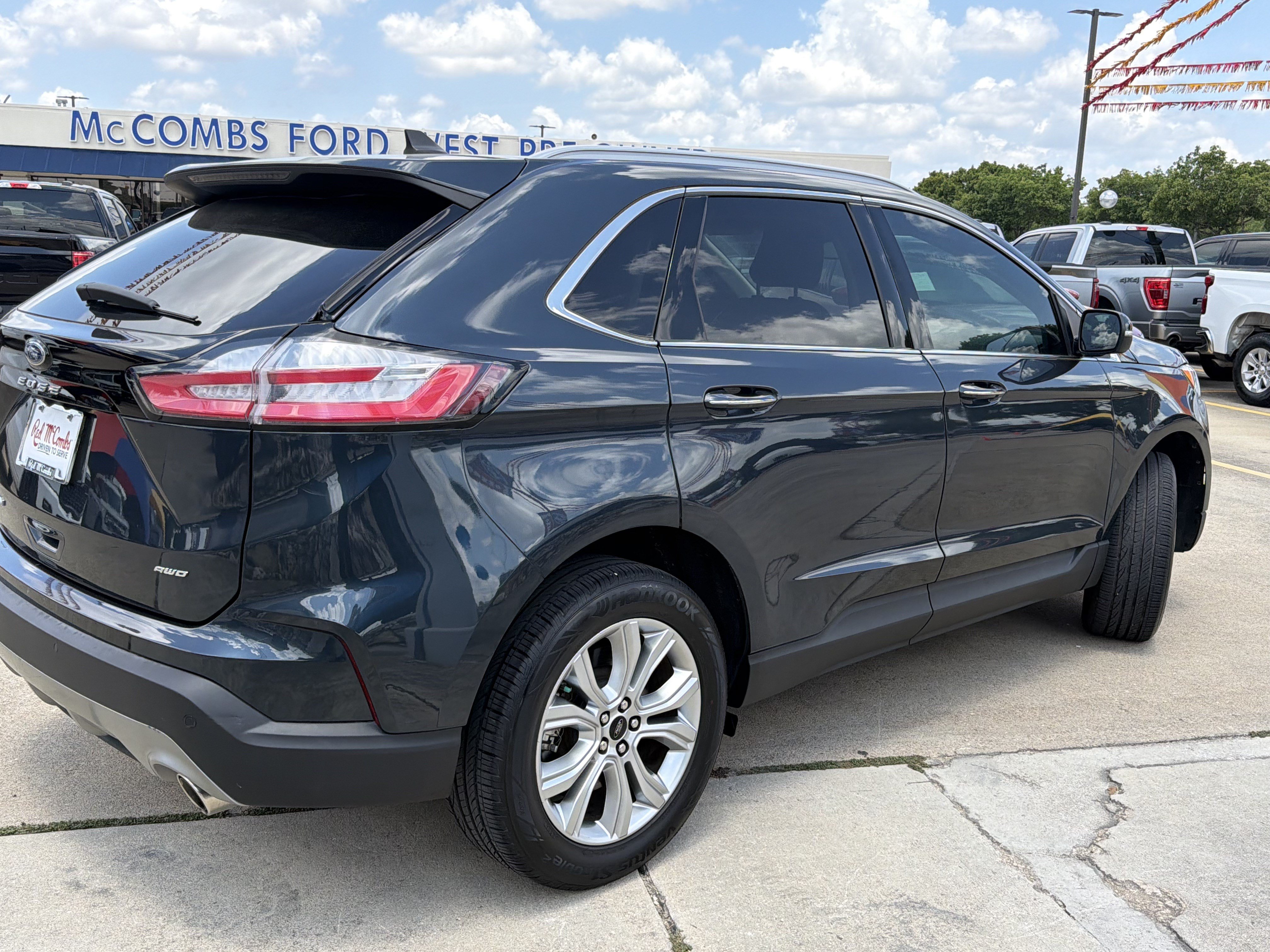 Certified 2024 Ford Edge Titanium AWD/4WD image 5