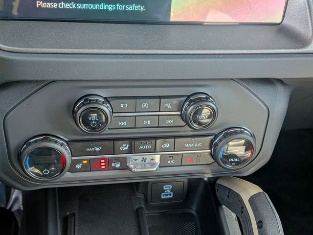 Certified 2025 Ford Bronco Badlands AWD/4WD image 24