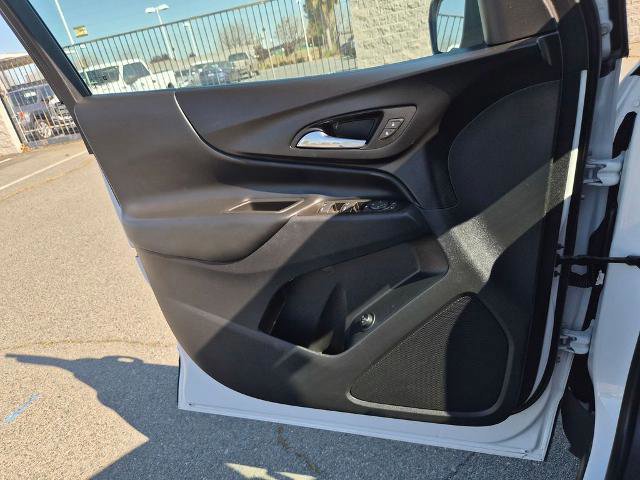 Used 2022 Chevrolet Equinox LT image 27