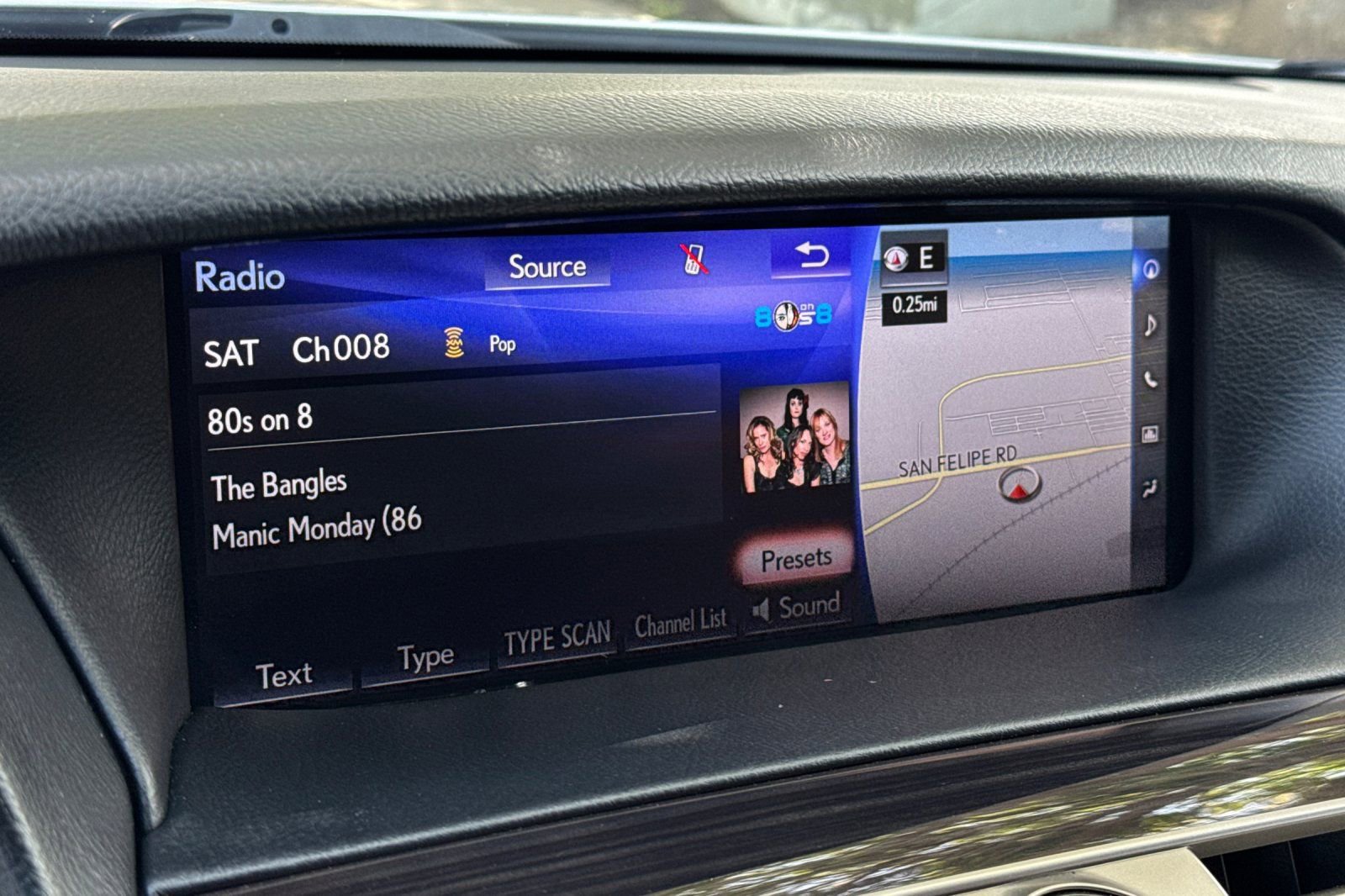 Used 2017 Lexus LS 460 w/ Comfort Package image 20