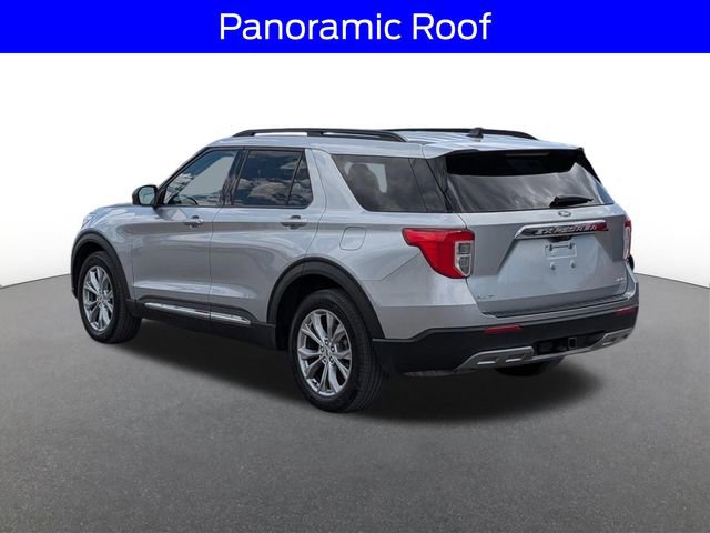 Certified 2023 Ford Explorer XLT w/ Equipment Group 202A AWD/4WD image 4
