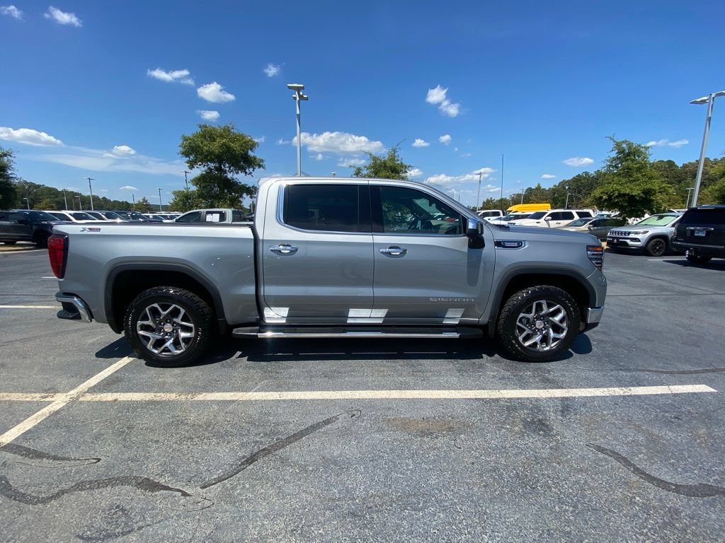 Used 2024 GMC Sierra 1500 SLT w/ SLT Premium Package AWD/4WD image 8