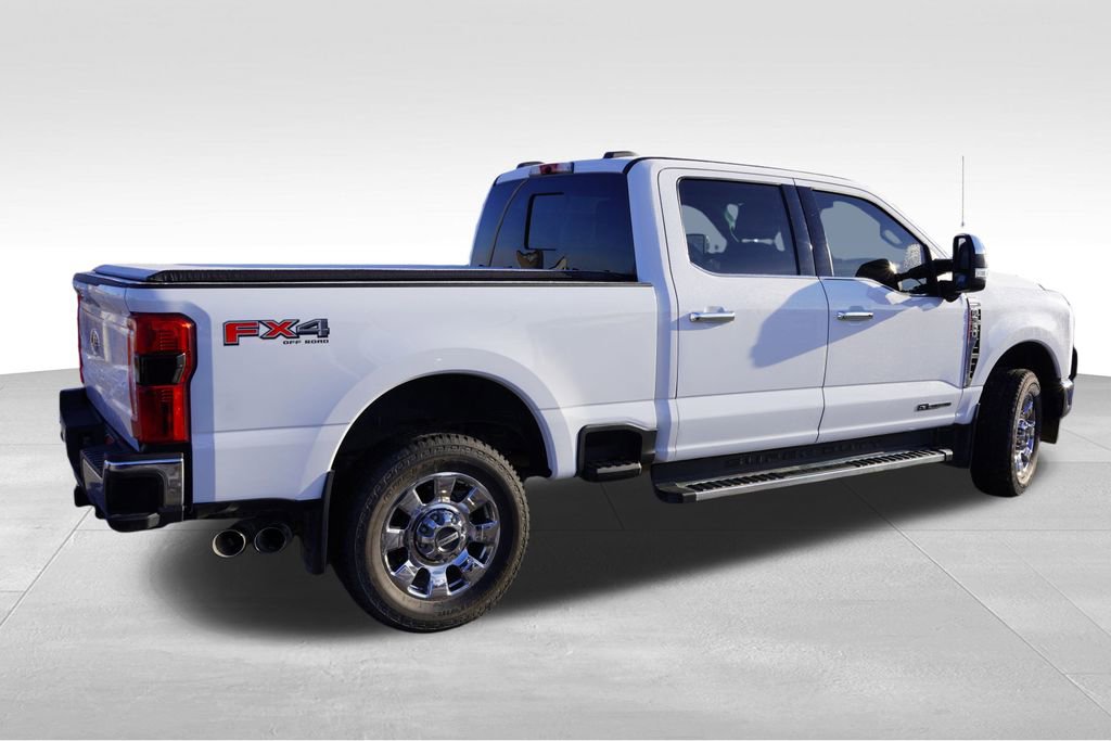 Certified 2023 Ford F350 Lariat w/ Chrome Package image 5