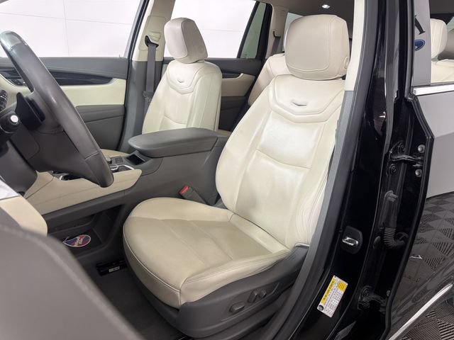 Used 2021 Cadillac XT6 Premium Luxury FWD image 14