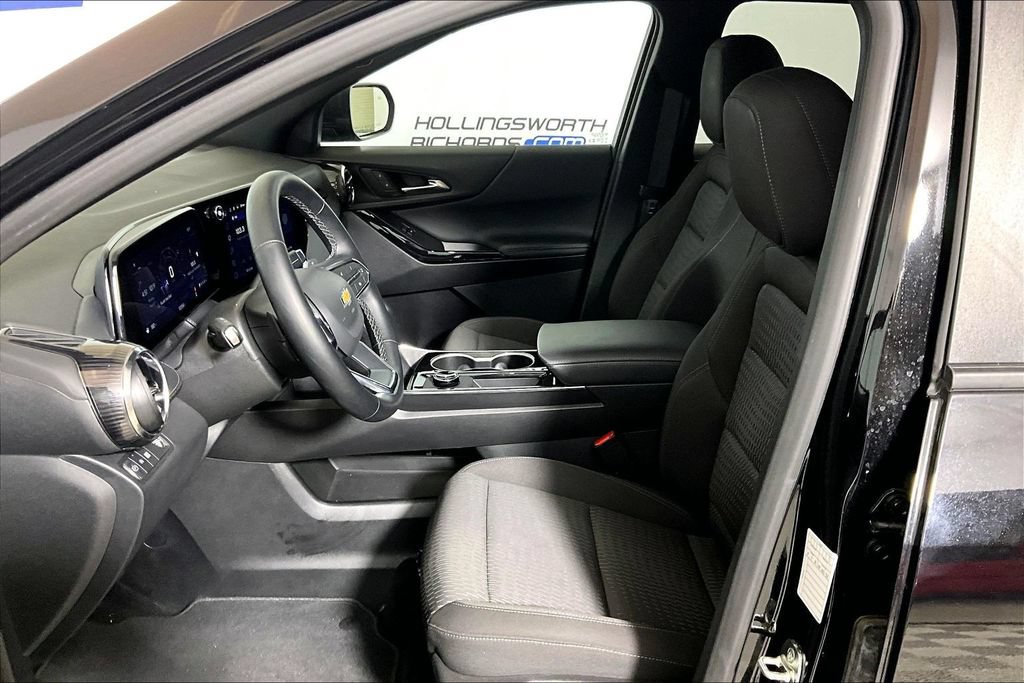 Used 2026 Chevrolet Equinox LT FWD image 20