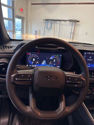 Used 2024 Chevrolet Colorado Trail Boss w/ Technology Package image 14