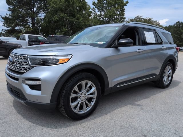 Certified 2022 Ford Explorer Limited w/ Equipment Group 301A RWD image 8