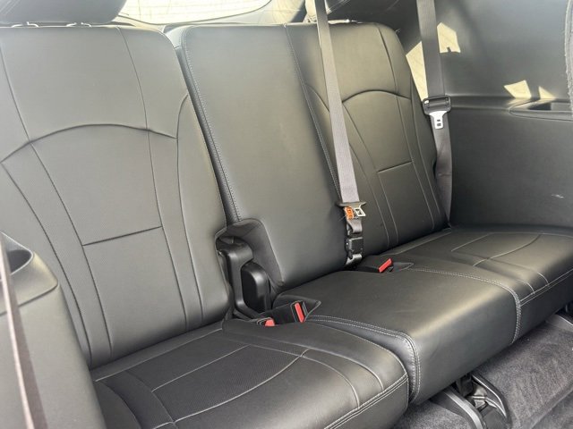 Used 2020 Buick Enclave Avenir w/ Avenir Technology Package image 24