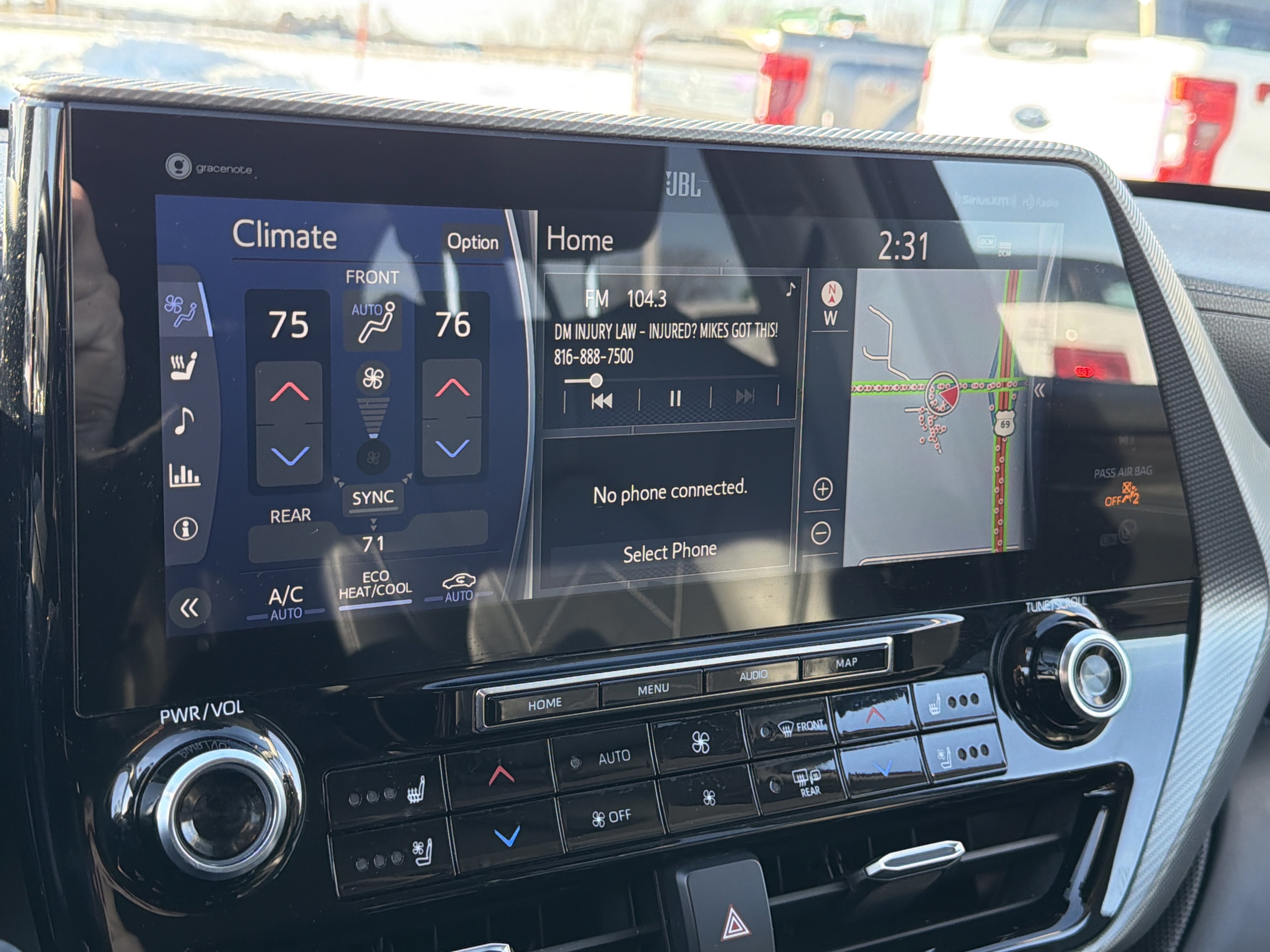 Used 2021 Toyota Highlander Platinum image 15