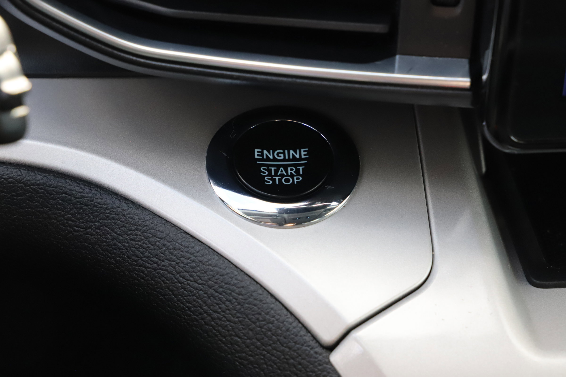 Certified 2023 Ford Explorer XLT w/ Equipment Group 202A image 35