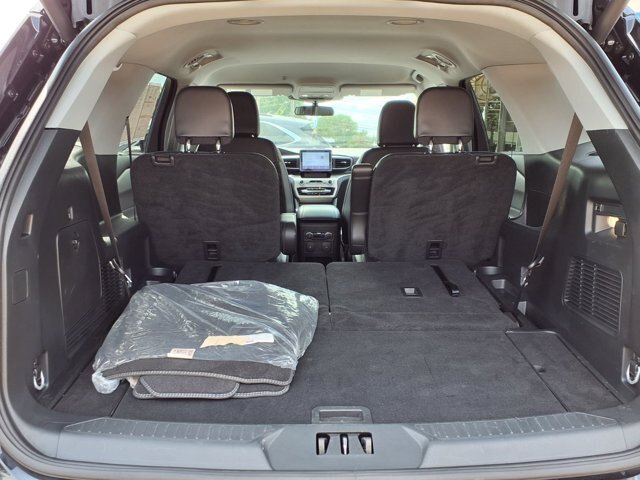 Certified 2024 Ford Explorer XLT w/ Equipment Group 202A AWD/4WD image 22