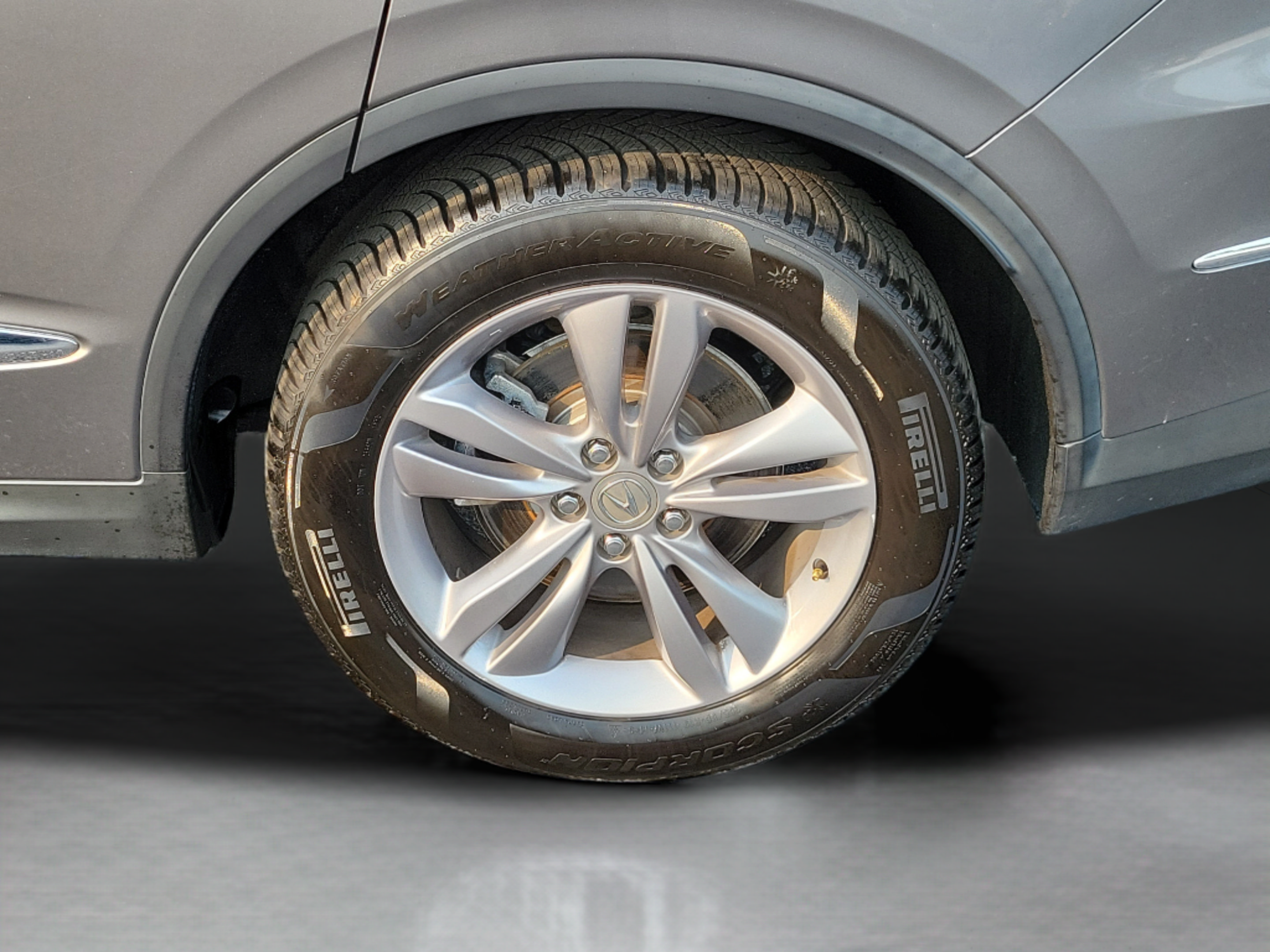 Used 2023 Acura MDX SH-AWD image 32