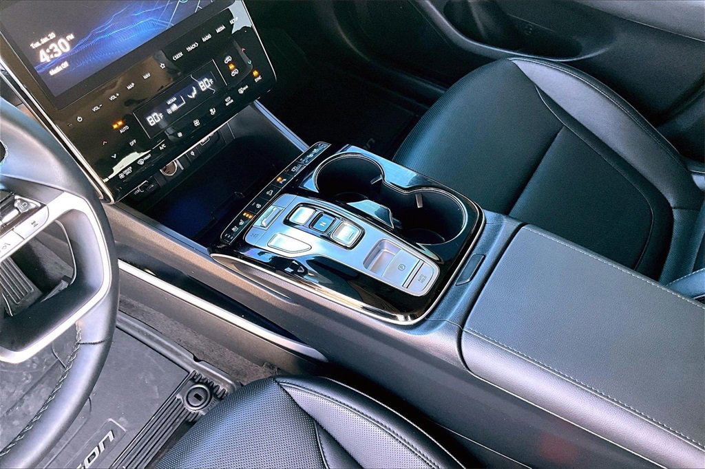 Used 2024 Hyundai Tucson Limited image 15