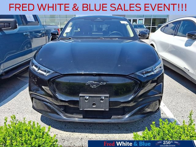 Certified 2023 Ford Mustang Mach-E Premium AWD/4WD image 2