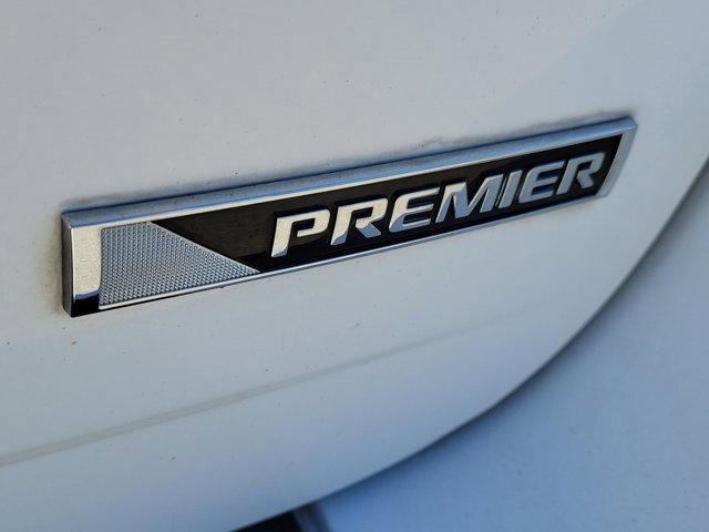 Used 2017 Chevrolet Equinox Premier w/ Enhanced Convenience Package image 12