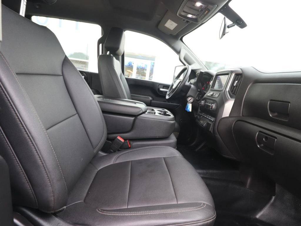 Used 2022 Chevrolet Silverado 2500 W/T w/ WT Fleet Convenience Package image 16
