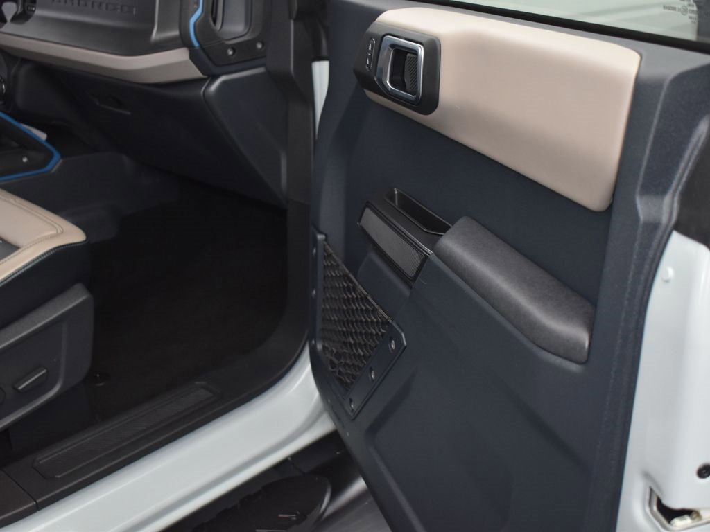 Certified 2024 Ford Bronco Wildtrak image 16