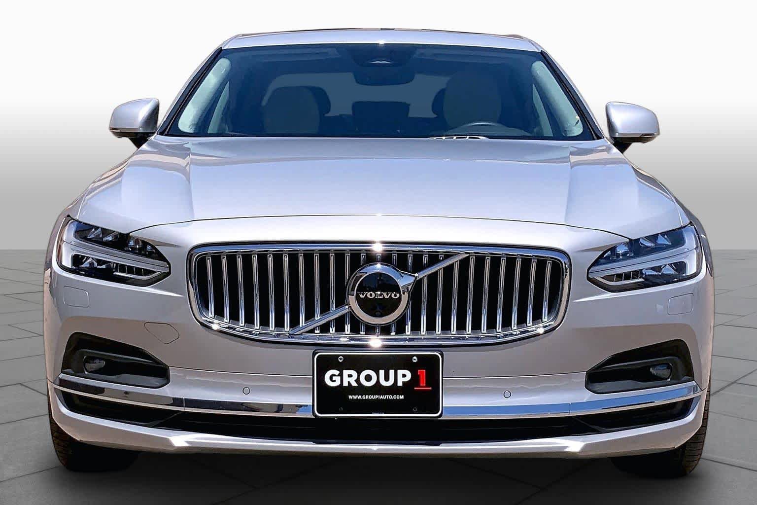 Used 2024 Volvo S90 B6 Ultimate w/ Protection Package Premier AWD/4WD image 4