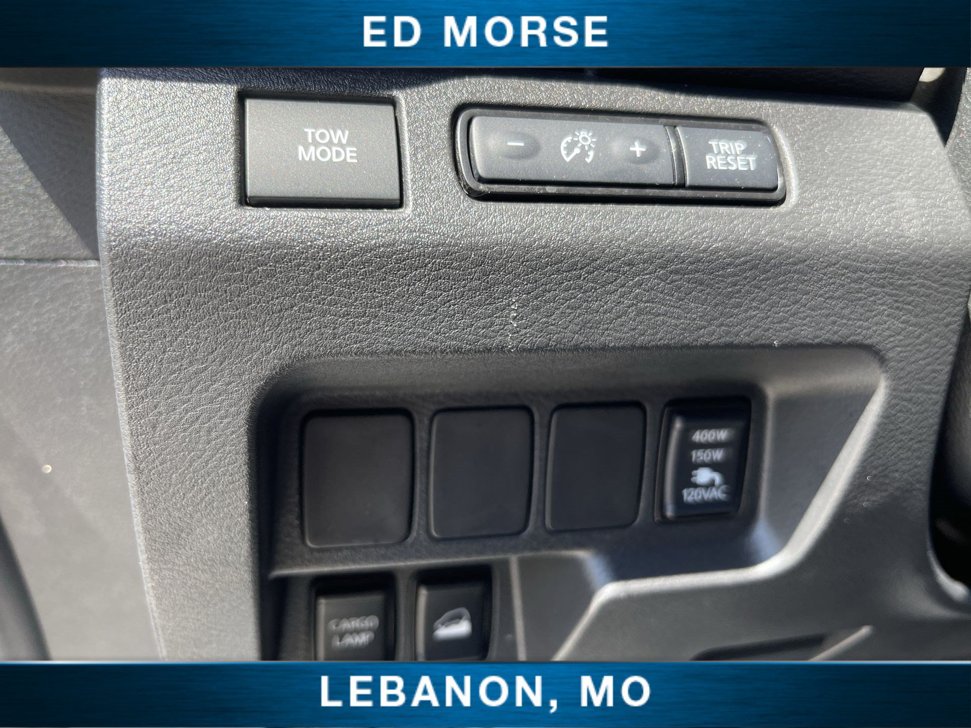 Used 2023 Nissan Frontier SV AWD/4WD image 17