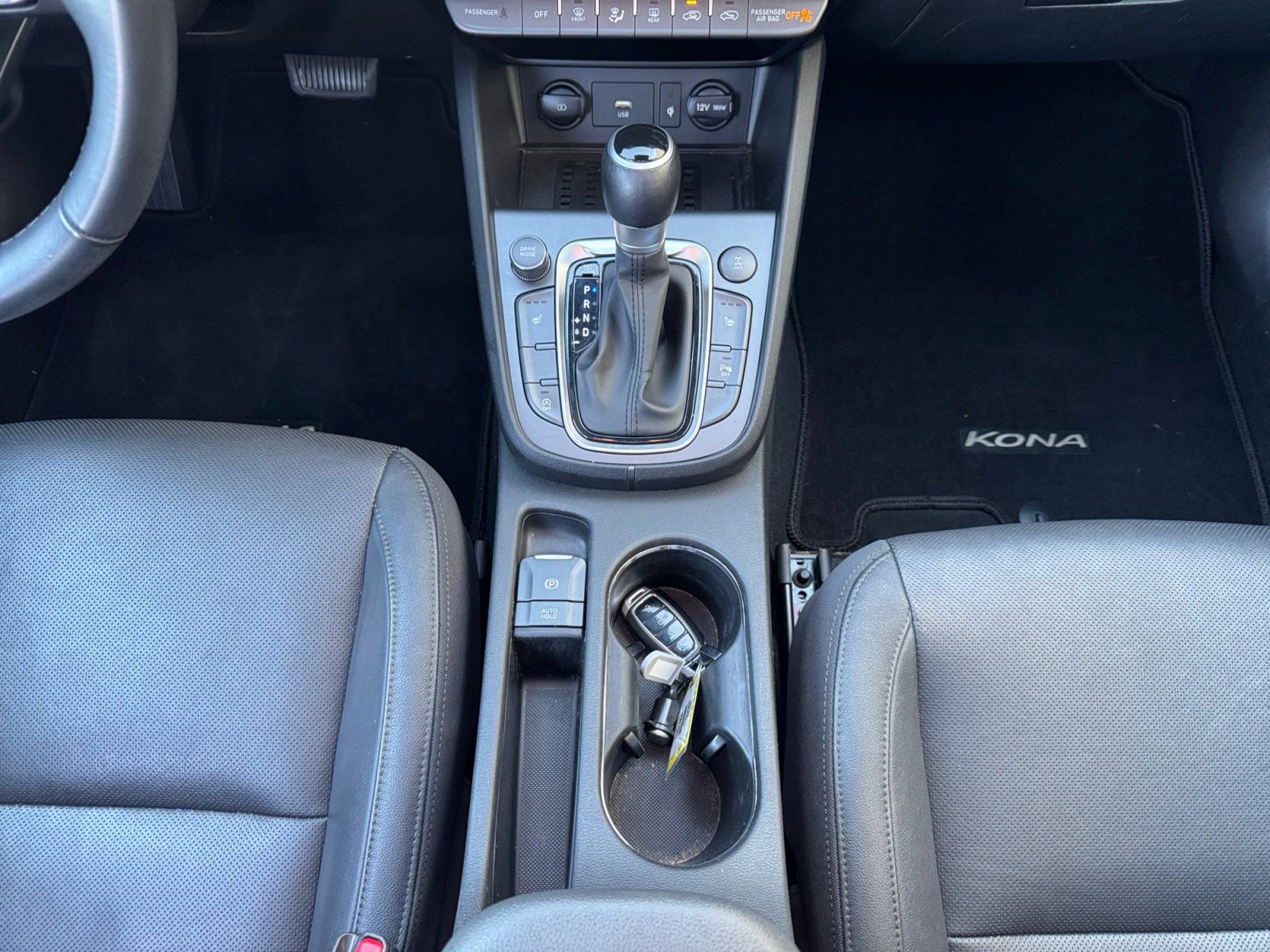 Used 2022 Hyundai Kona Limited image 11