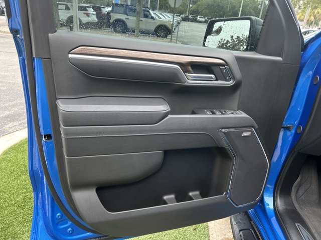 Used 2025 Chevrolet Silverado 1500 RST AWD/4WD image 11
