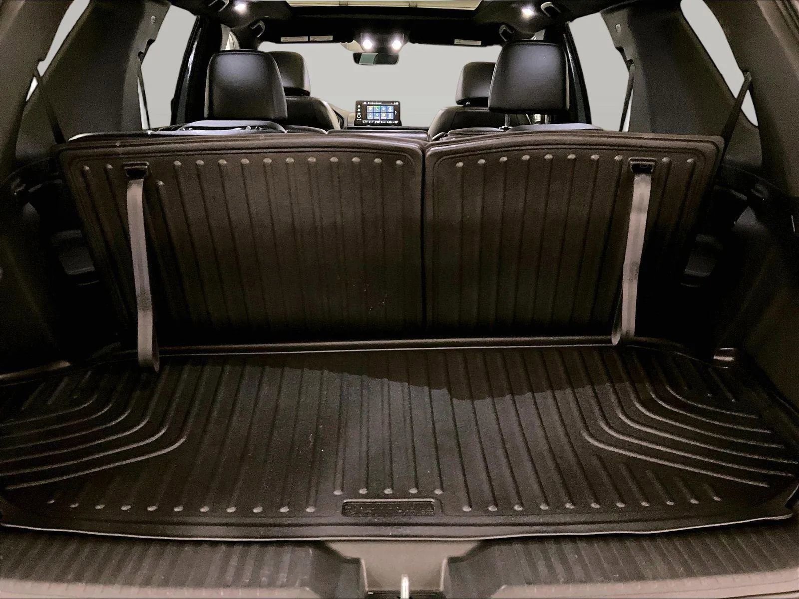 Used 2025 Honda Pilot TrailSport image 35