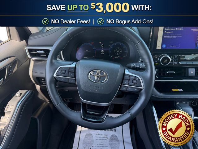 Used 2024 Toyota Highlander Platinum FWD image 18