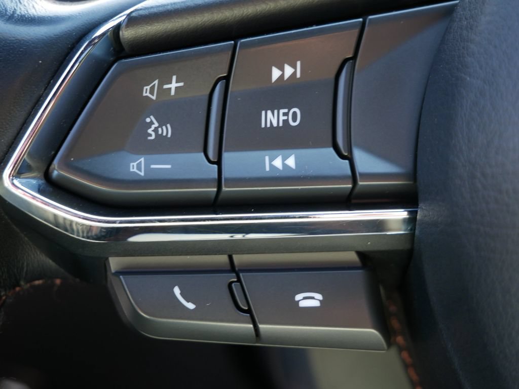 Used 2018 MAZDA CX-9 Signature AWD/4WD image 16