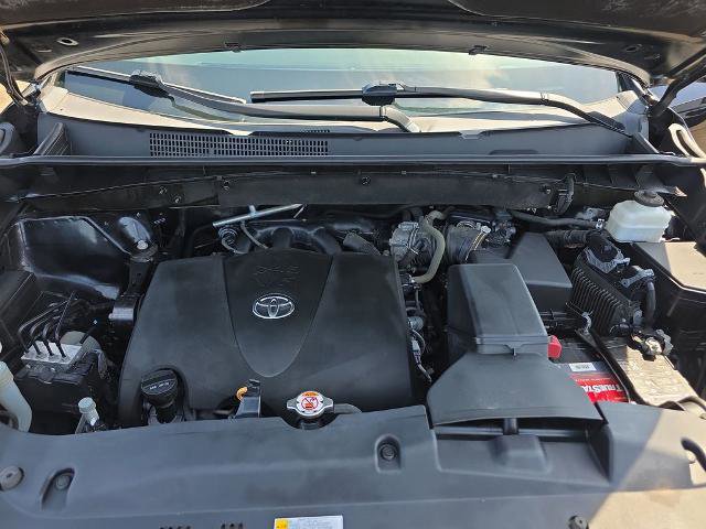 Used 2019 Toyota Highlander SE AWD/4WD image 35