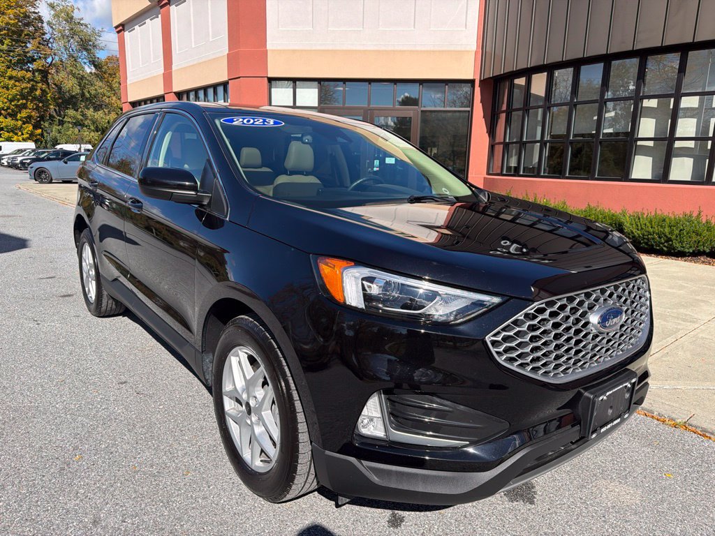 Certified 2023 Ford Edge SEL w/ Convenience Package AWD/4WD image 9