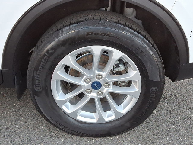 Certified 2022 Ford Escape SE w/ Cold Weather Package image 30