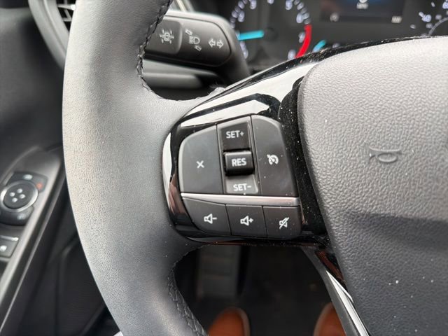 Certified 2022 Ford Escape SEL AWD/4WD image 14