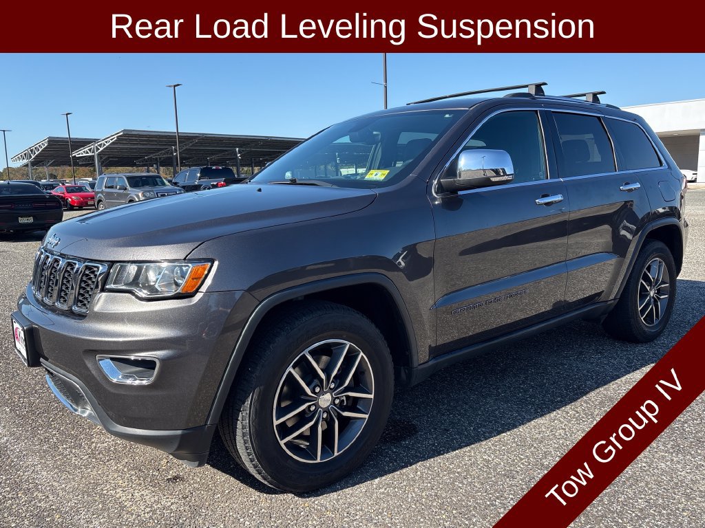 Used 2017 Jeep Grand Cherokee Limited w/ Trailer Tow Group IV AWD/4WD image 4