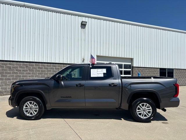 Used 2024 Toyota Tundra SR5 AWD/4WD image 10
