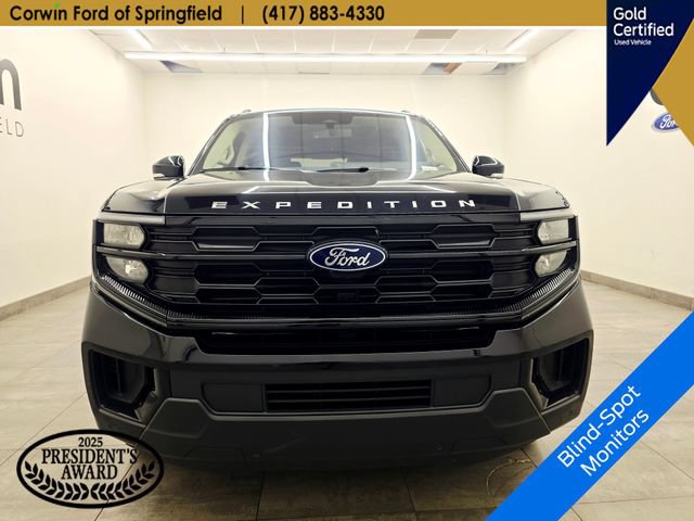 Certified 2025 Ford Expedition Active AWD/4WD image 8