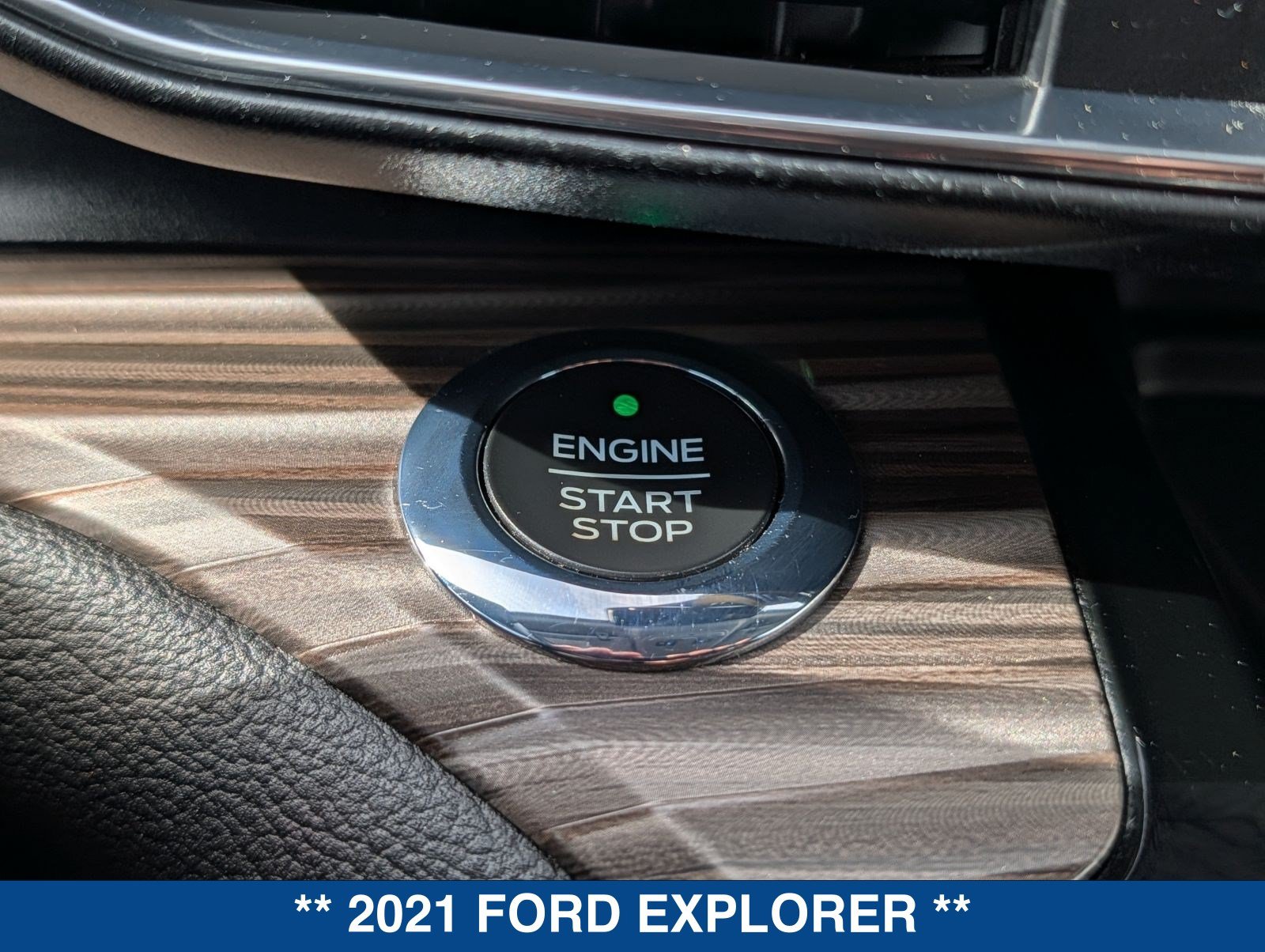 Certified 2021 Ford Explorer Limited w/ Equipment Group 301A RWD image 36