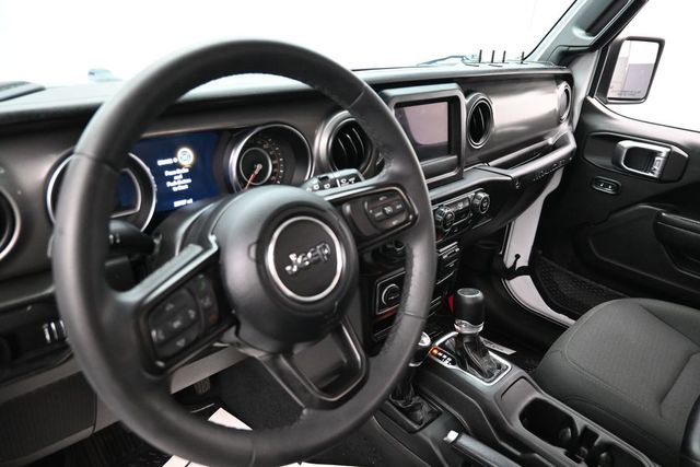 Used 2023 Jeep Wrangler Unlimited Sport AWD/4WD image 23