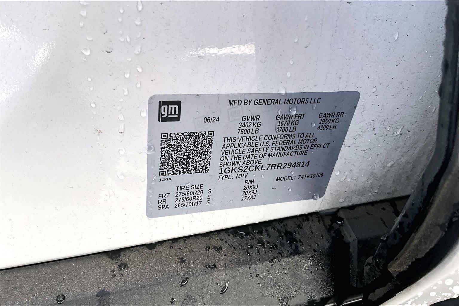 Used 2024 GMC Yukon AT4 w/ AT4 Premium Plus Package AWD/4WD image 34