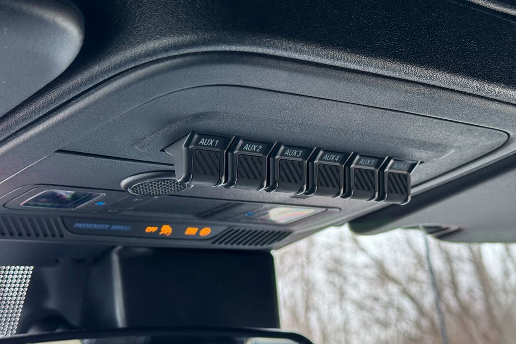 Certified 2024 Ford Bronco Black Diamond w/ Sasquatch Package image 31