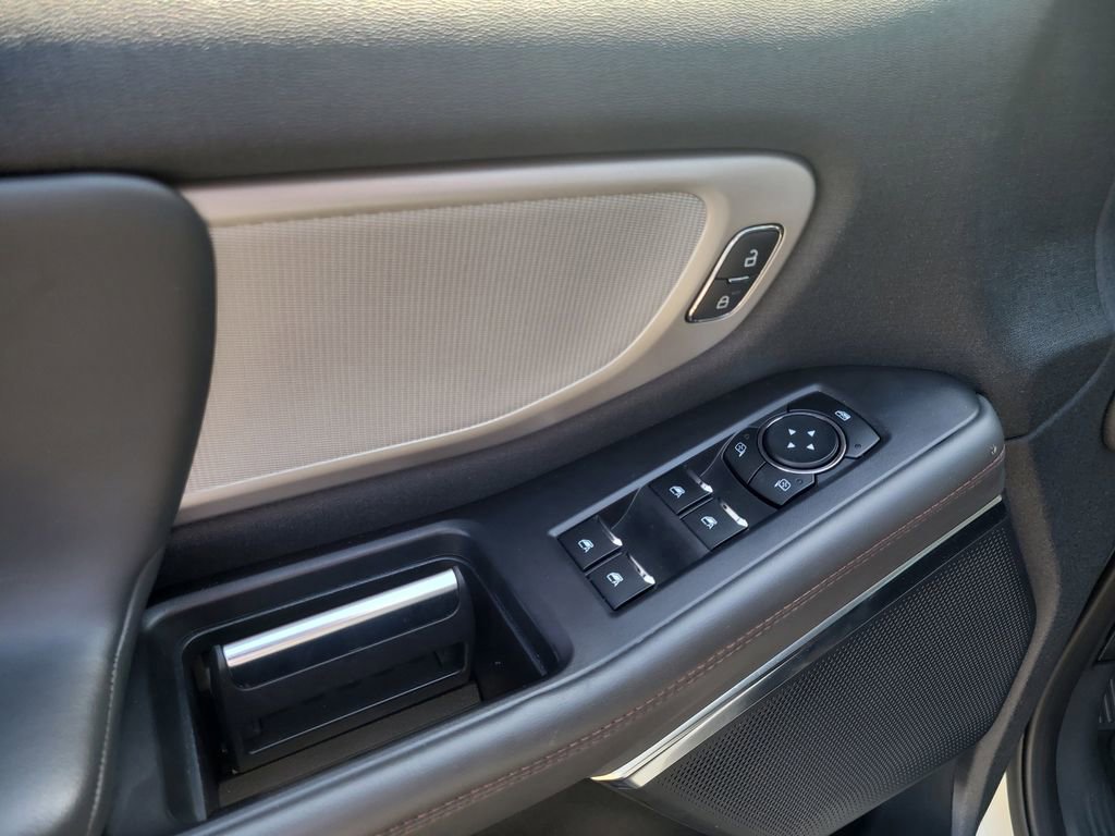 Certified 2025 Ford Expedition Max Active RWD image 18