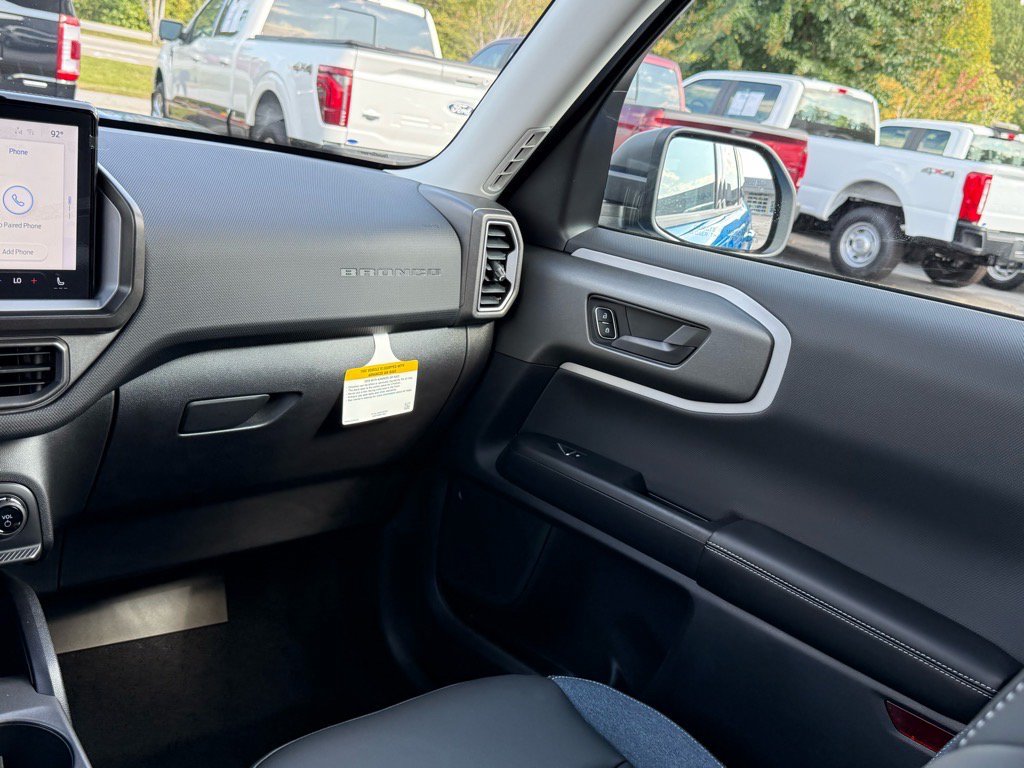 Certified 2025 Ford Bronco Sport Outer Banks AWD/4WD image 12