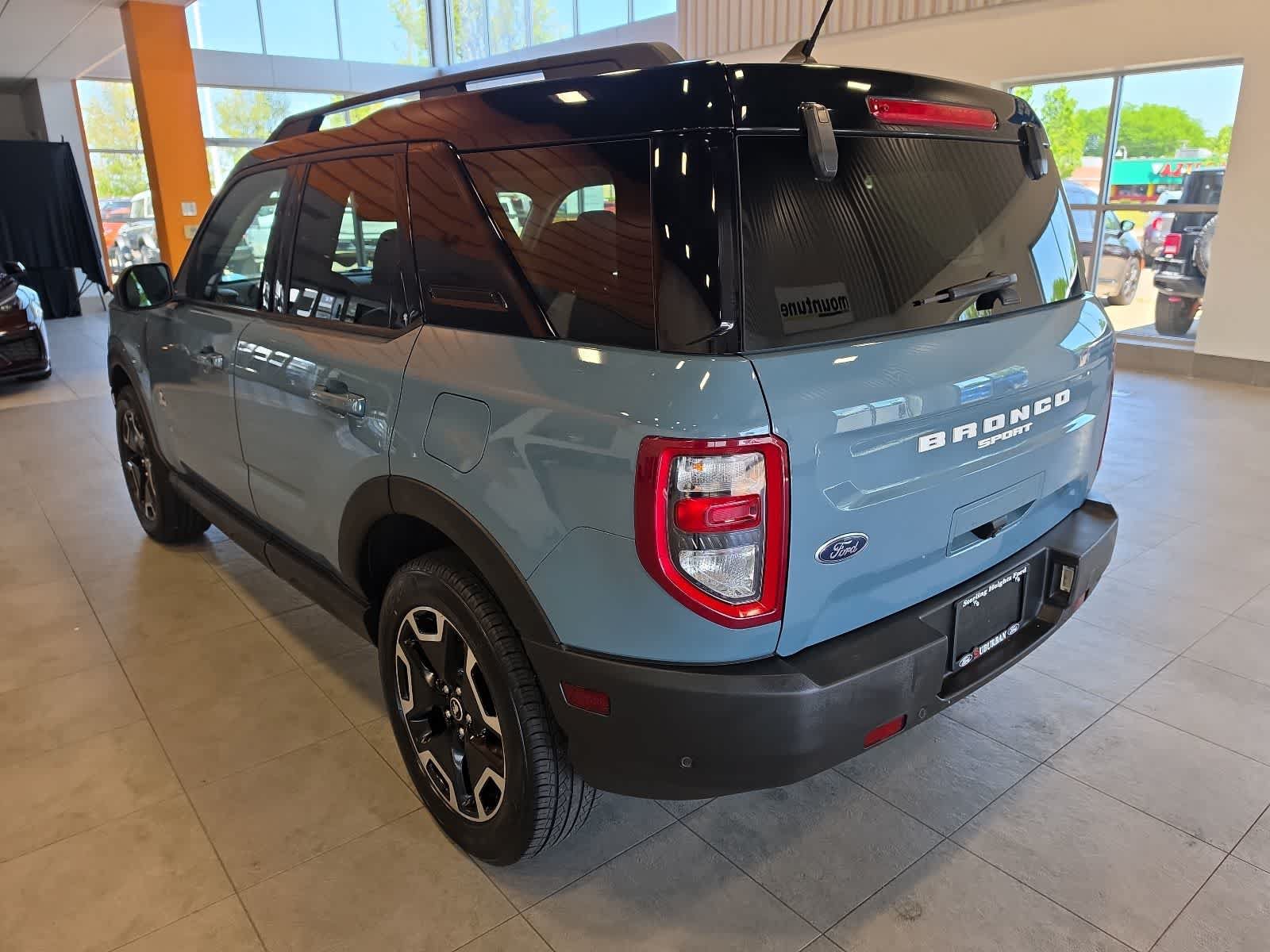 Certified 2021 Ford Bronco Sport Outer Banks w/ Outer Banks Package AWD/4WD image 11