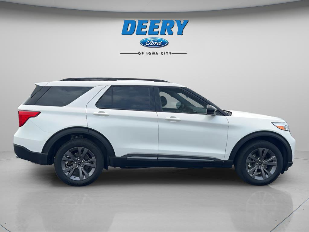 Certified 2023 Ford Explorer XLT w/ Equipment Group 202A AWD/4WD image 6