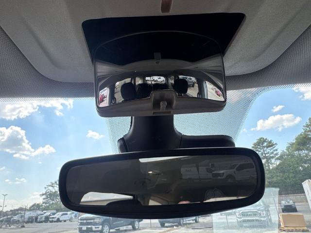 Used 2024 Chrysler Voyager LX FWD image 28
