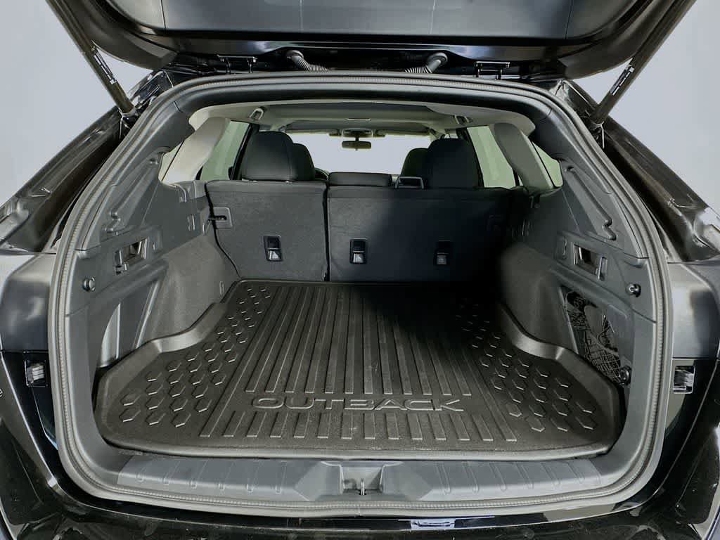 Used 2025 Subaru Outback Premium AWD/4WD image 20