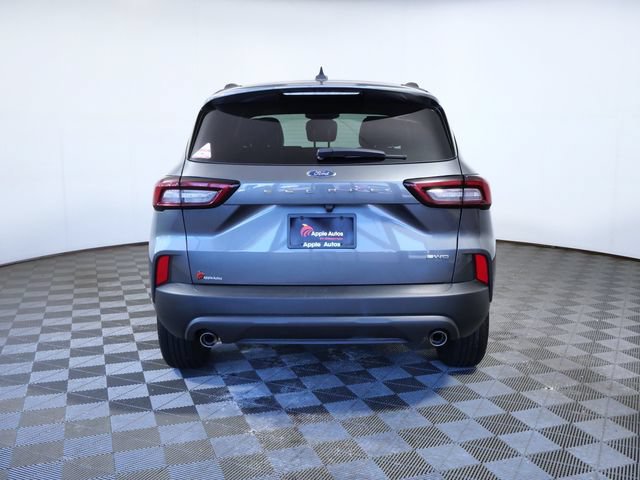 Certified 2025 Ford Escape ST-Line AWD/4WD image 7