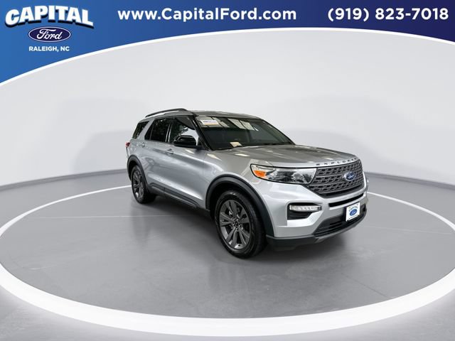 Certified 2023 Ford Explorer XLT w/ Equipment Group 202A RWD image 2