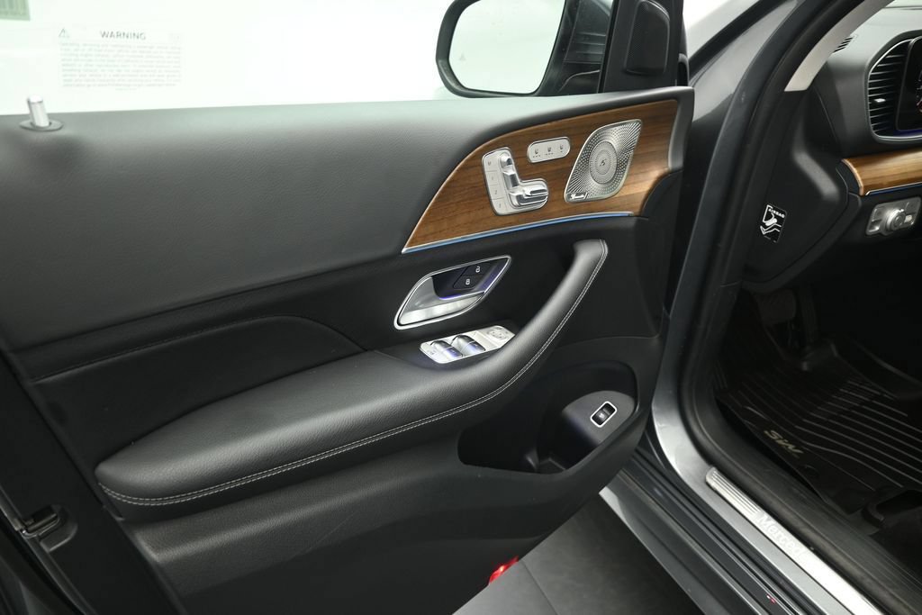Used 2025 Mercedes-Benz GLE 350 4MATIC image 9