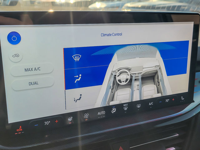 Certified 2024 Ford Escape ST-Line Elite w/ Premium Technology Package image 16